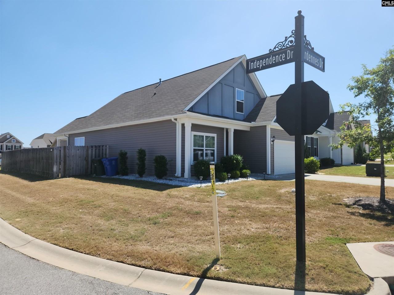 1401 Ardennes Dr - Photo 2 of 22