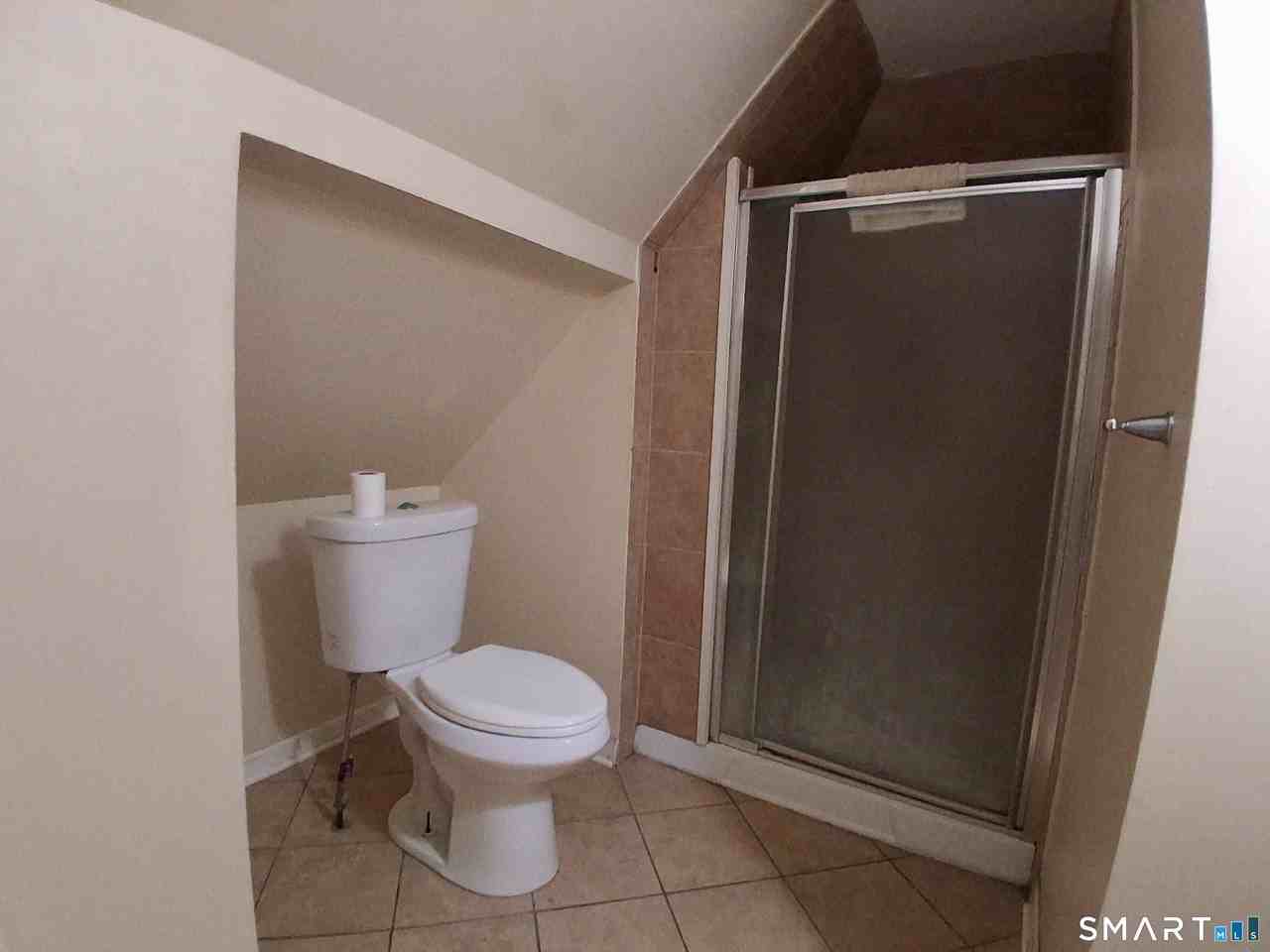 135 Sherwood Ave #3 - Photo 4 of 14