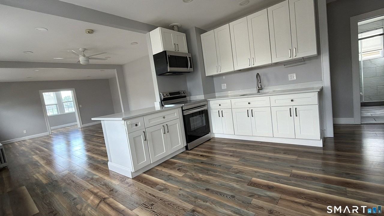1856 Boston Ave - Photo 2 of 11