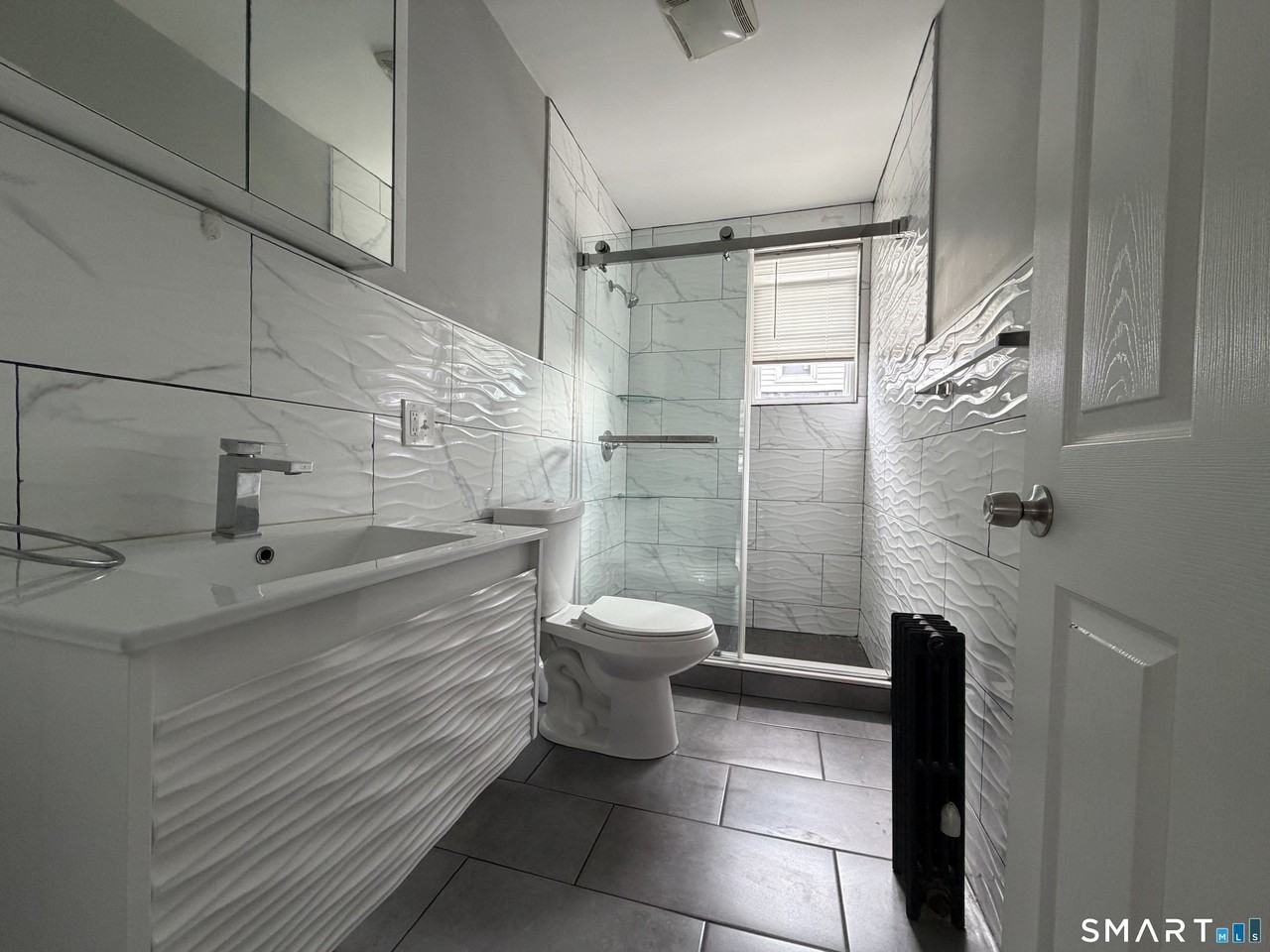 1856 Boston Ave - Photo 4 of 11