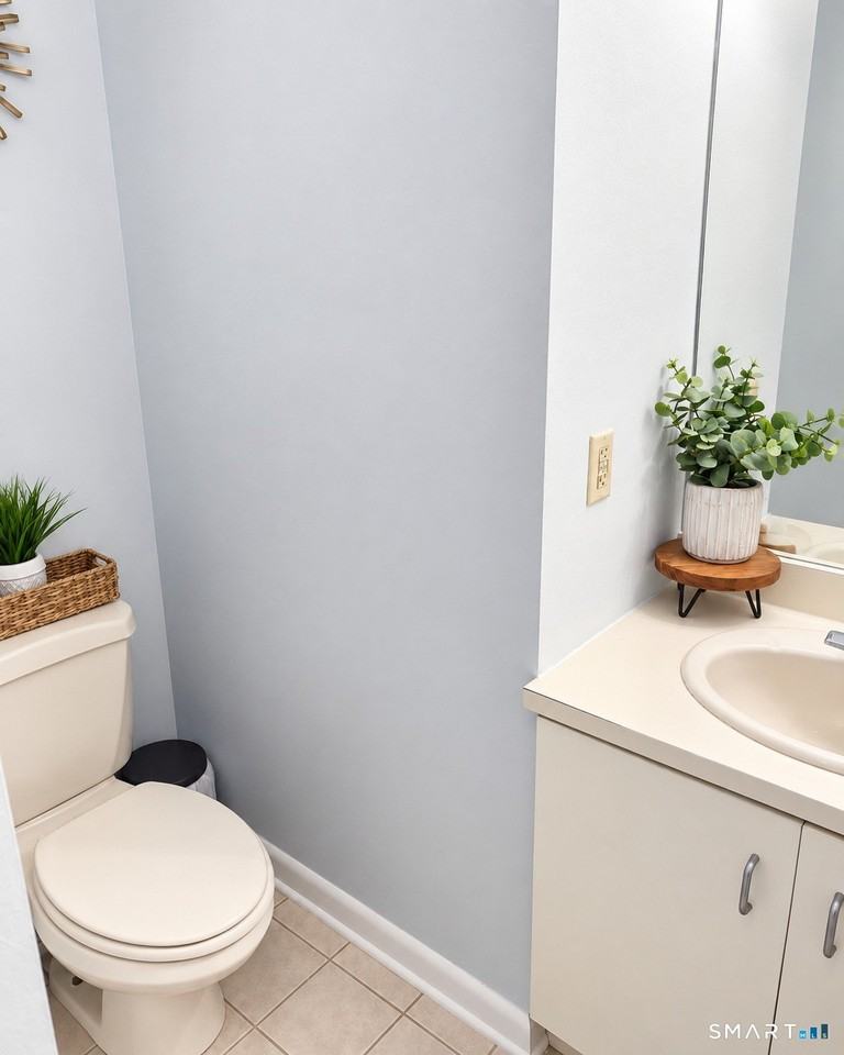 15 1st St #4 - Photo 5 of 12