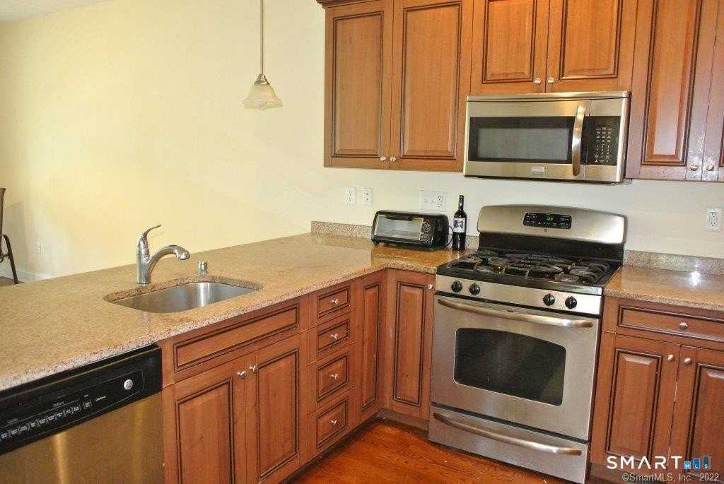 140 Kyles Way #140 - Photo 5 of 29