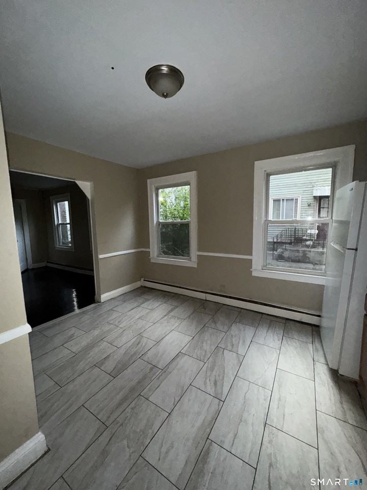 89 Hurlburt St #1 - Photo 3 of 12
