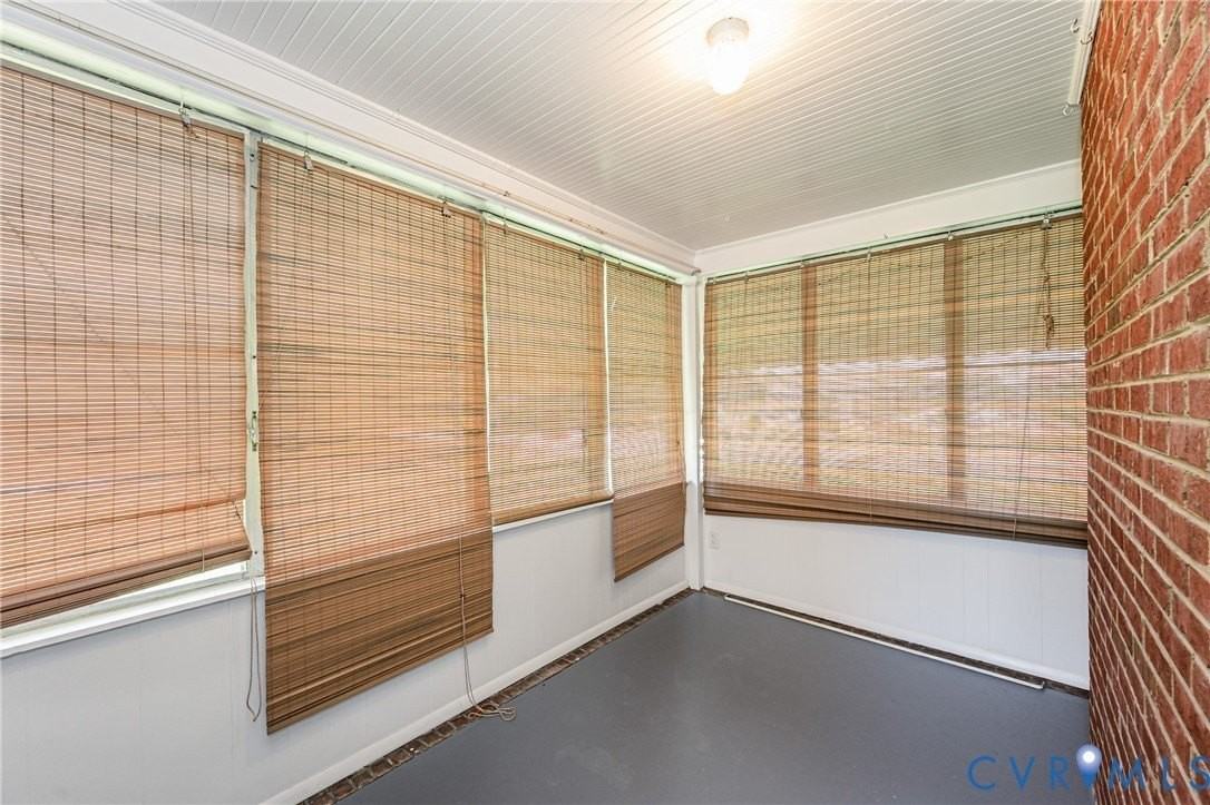 4271 Glasgow Rd - Photo 5 of 35