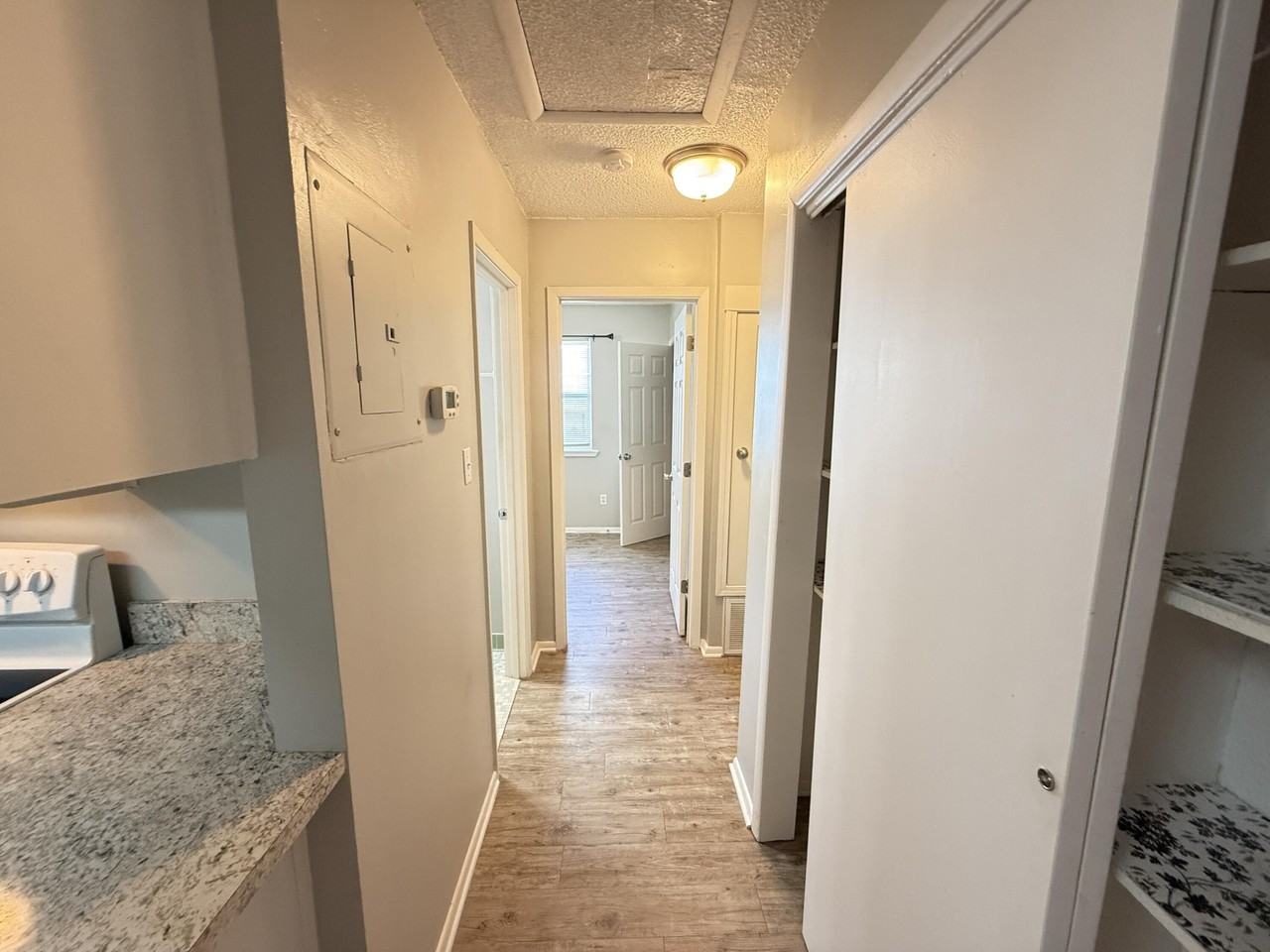 116A Montrose Dr - Photo 7 of 17