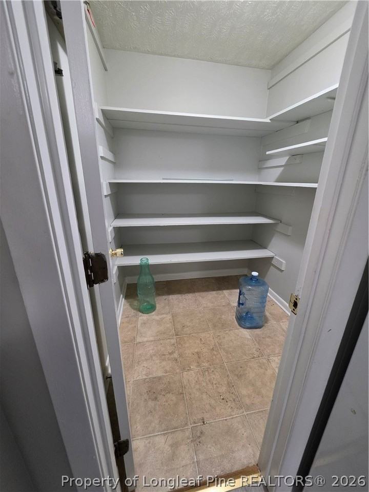 112 Chloe Dr - Photo 5 of 40