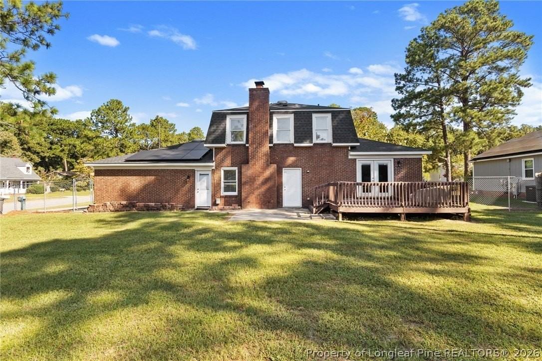 5839 Rivercroft Rd - Photo 2 of 42