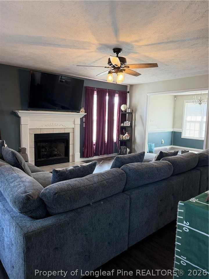 4048 William Bill Luther Dr - Photo 3 of 16