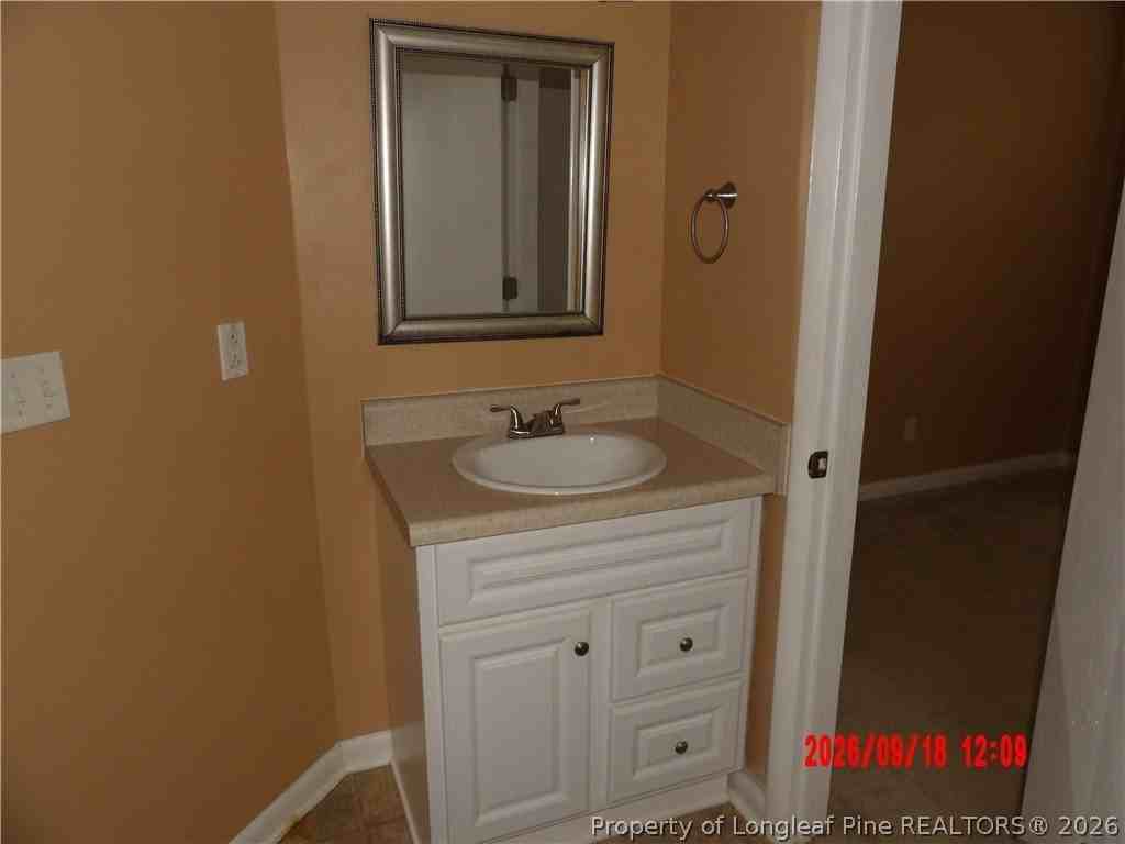 1022 Wood Creek Dr Apt 1 - Photo 6 of 16