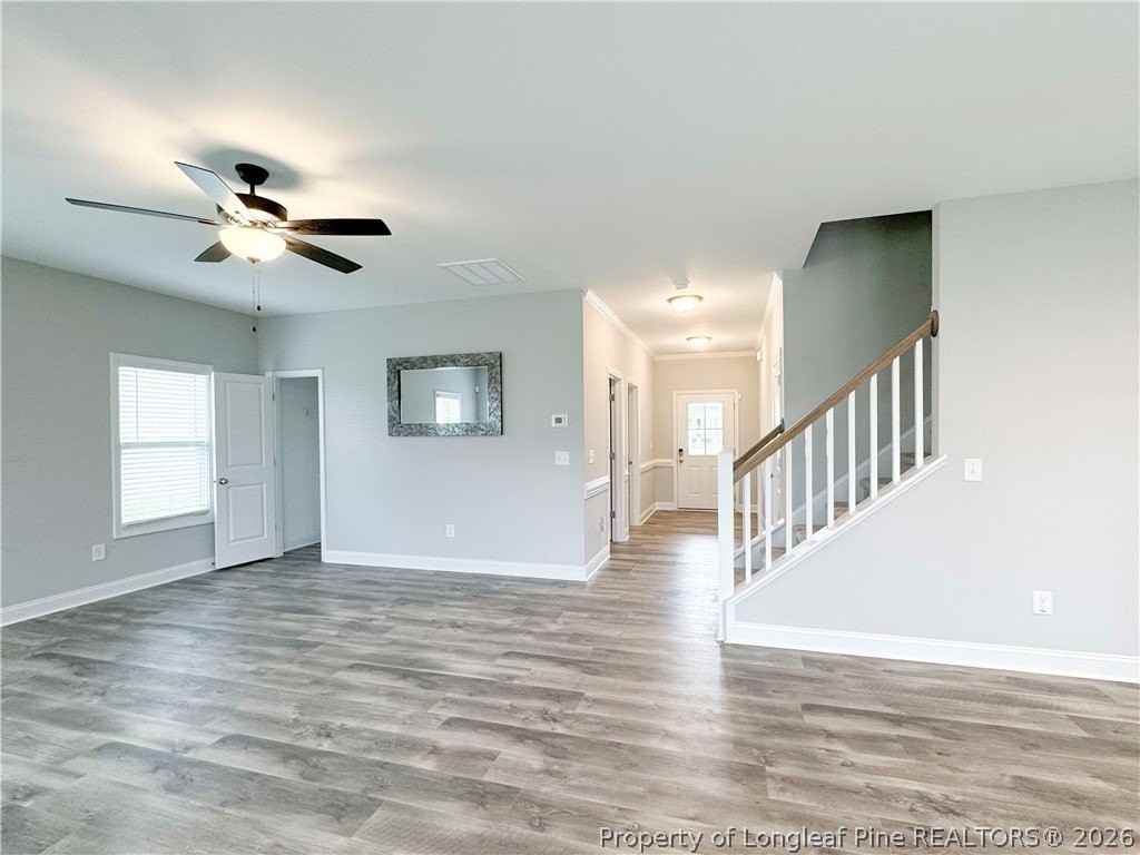 1833 Bluffside Dr - Photo 4 of 24