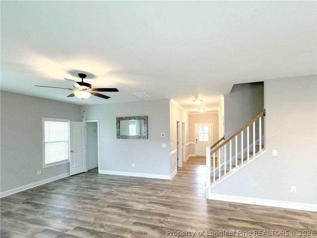 1833 Bluffside Dr - Photo 5 of 24
