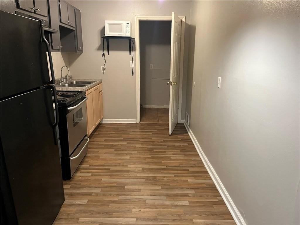 841 Larkin Ln Sw #1 - Photo 5 of 15
