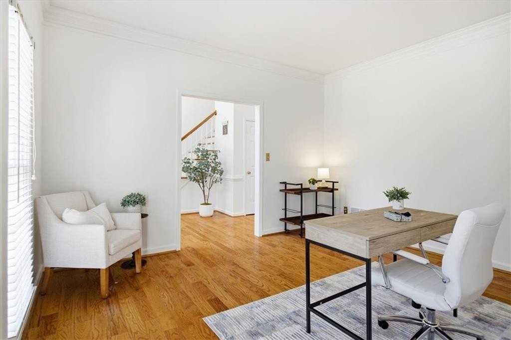 815 Kings Arms Way - Photo 7 of 50