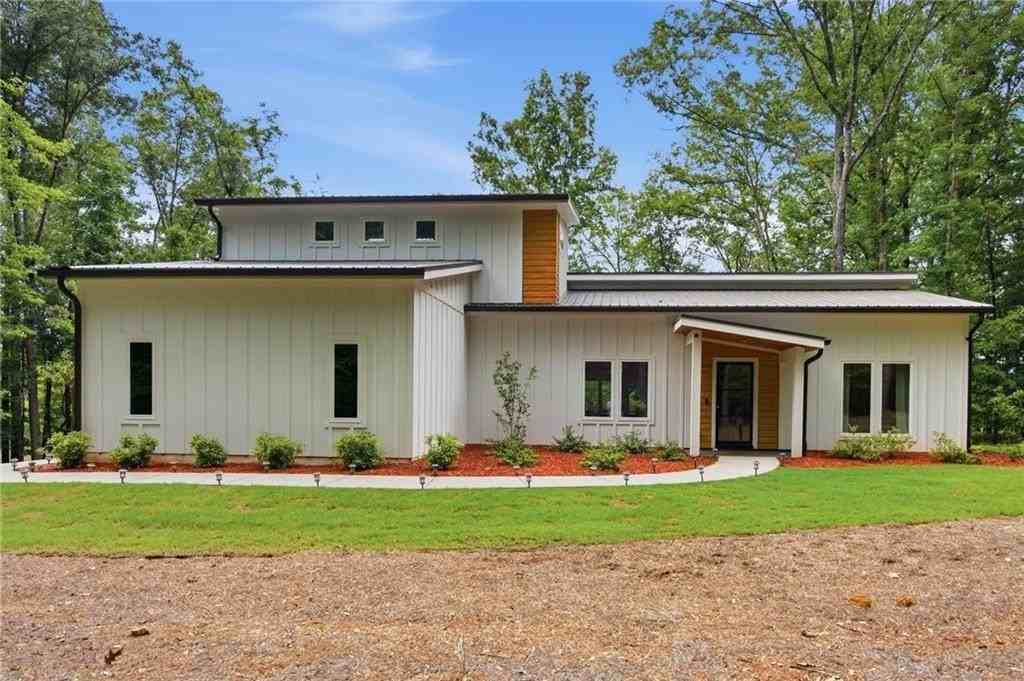 161 Hoot Owl Ln - Photo 2 of 50