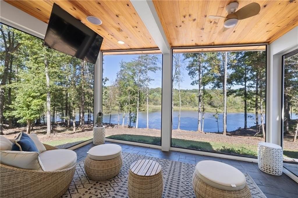 161 Hoot Owl Ln - Photo 3 of 50