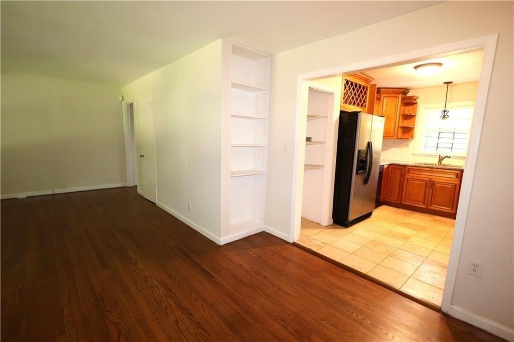 1540 Alverado Way - Photo 2 of 25