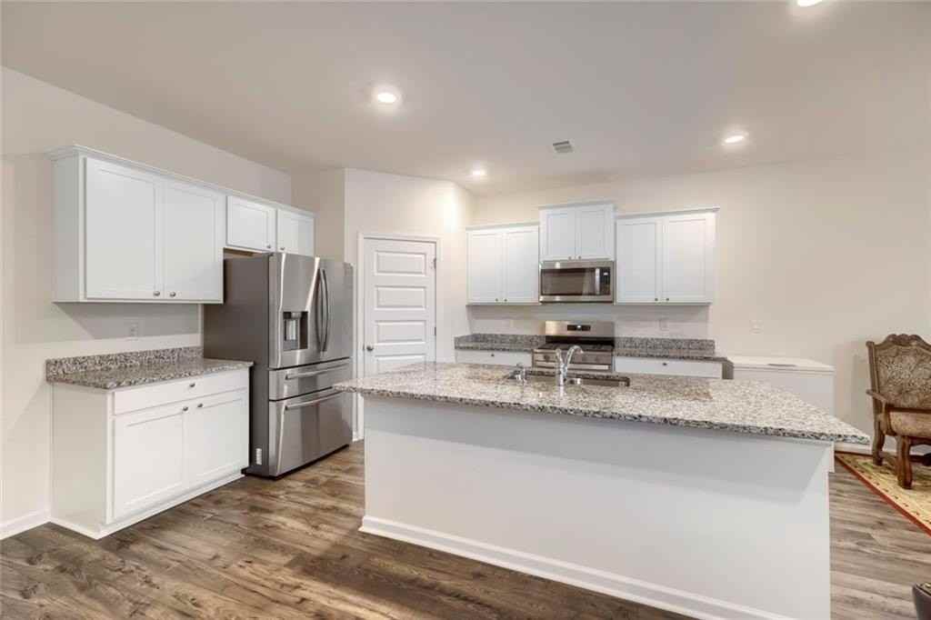 1453 Autumn Wind Dr - Photo 5 of 17