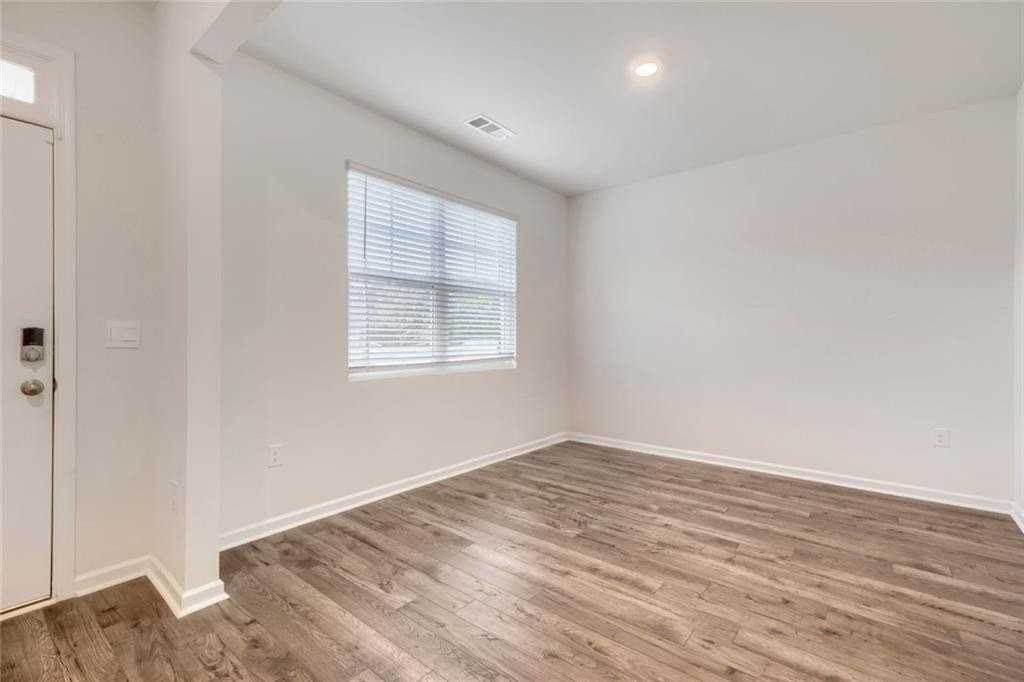 1453 Autumn Wind Dr - Photo 6 of 17