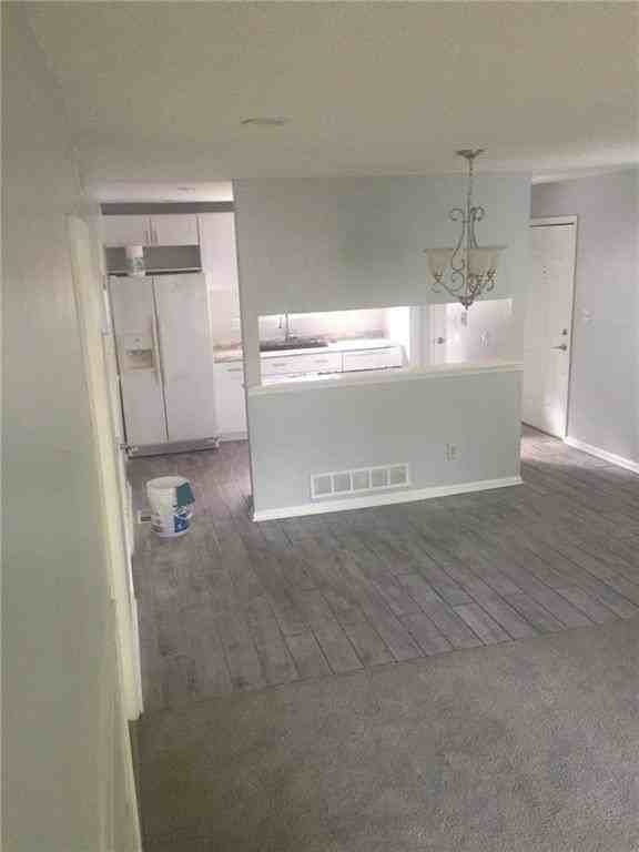 2571 Park Rd Se - Photo 7 of 49