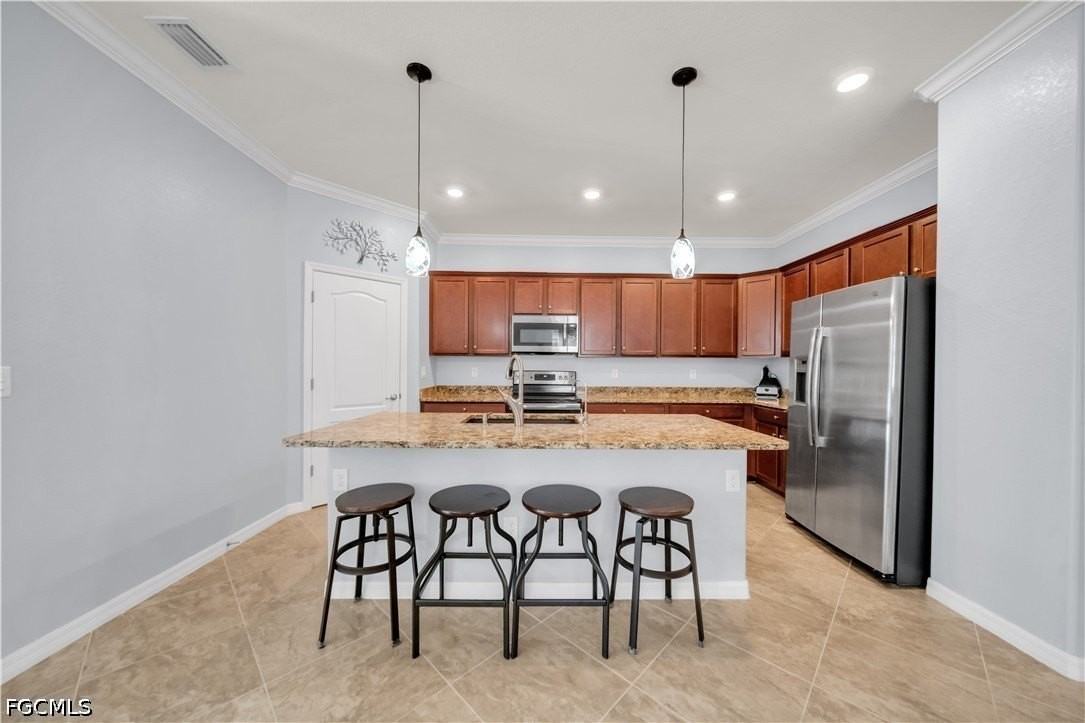 19408 Elston Way - Photo 4 of 39