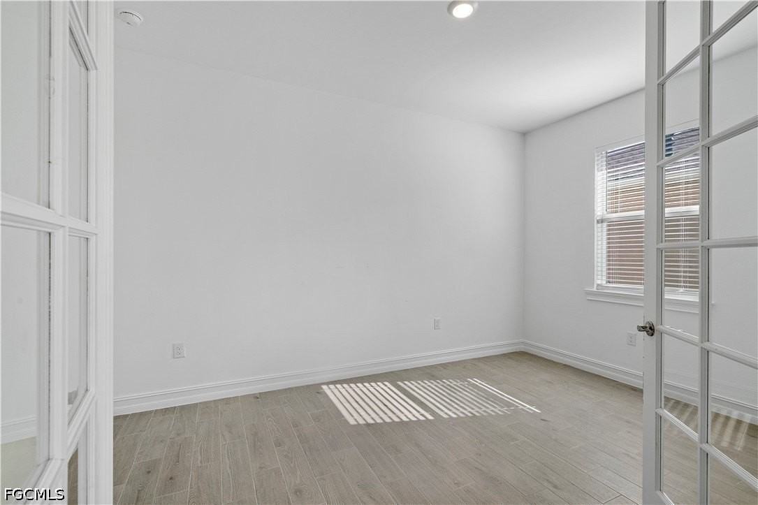 43847 Blue Heron Ln - Photo 4 of 42