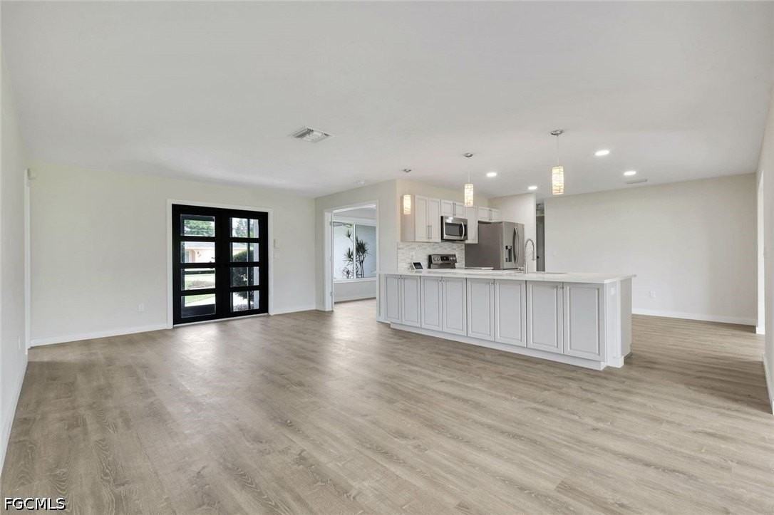 1202 Se 14th Ter - Photo 6 of 19