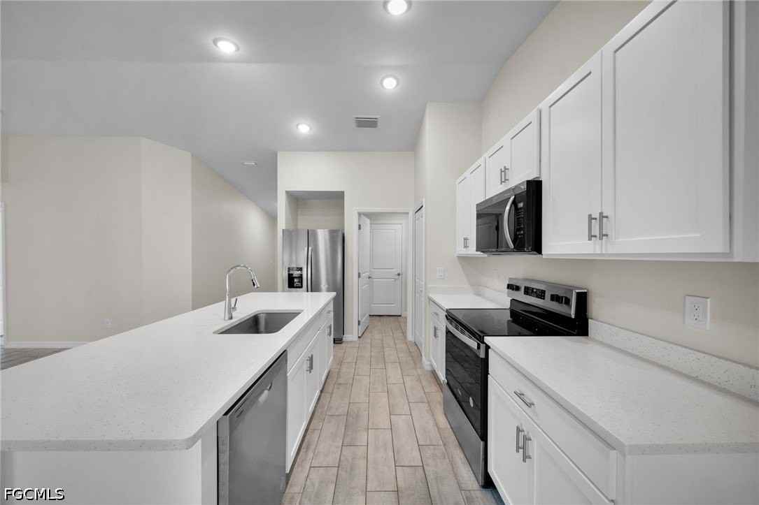 1820 Ne 7th Pl - Photo 7 of 26