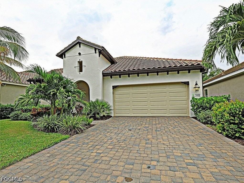 7652 Cypress Walk Dr - Photo 4 of 18