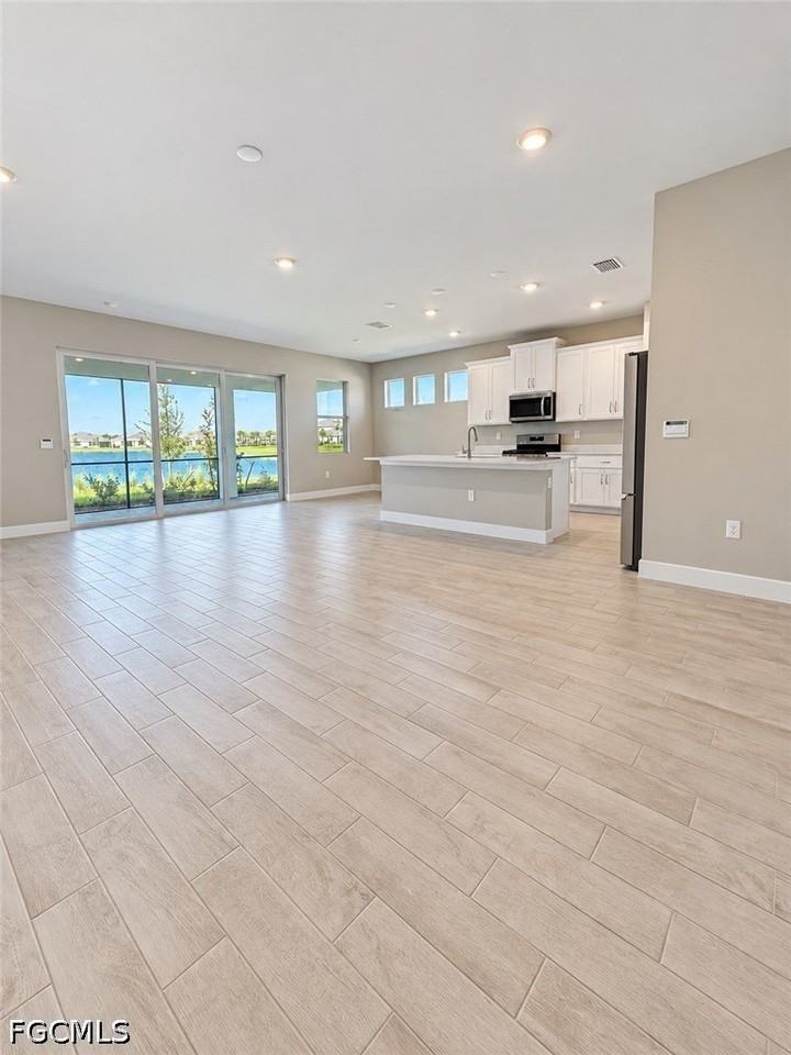 44643 Plumeria St - Photo 3 of 25