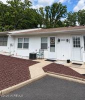 featured image of 840 Inverness Ct