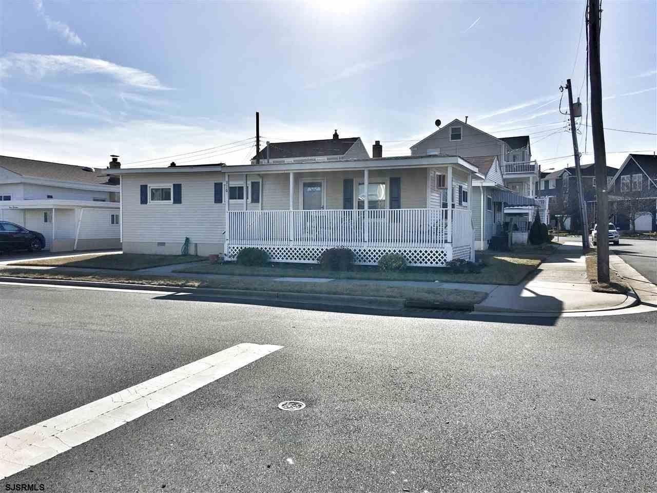 316 N Vendome Ave - Photo 3 of 17