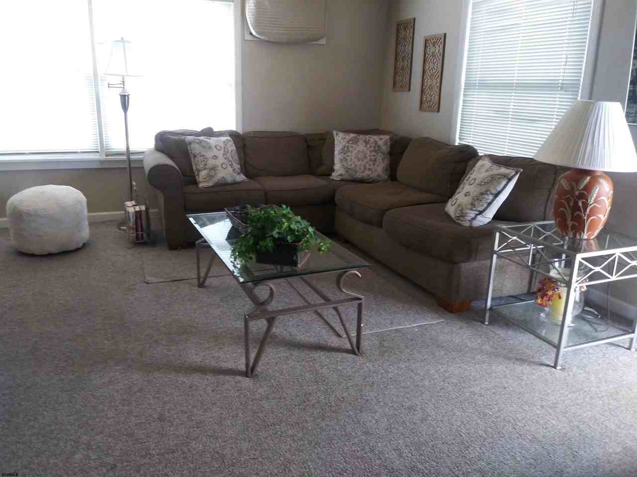 316 N Vendome Ave - Photo 6 of 17