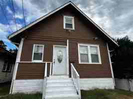 featured image of 12 E Mulberry Ave