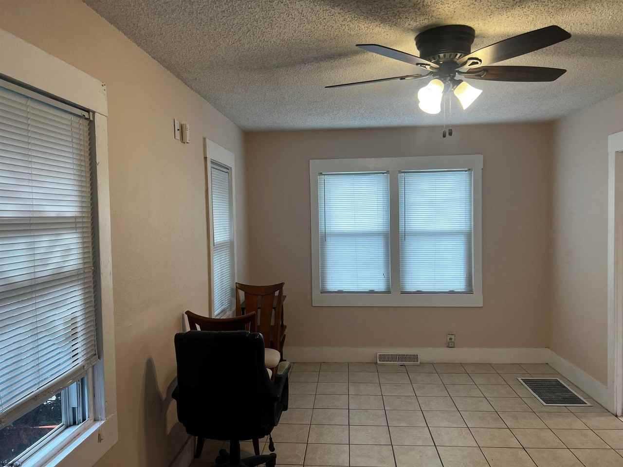 12 E Mulberry Ave - Photo 3 of 17