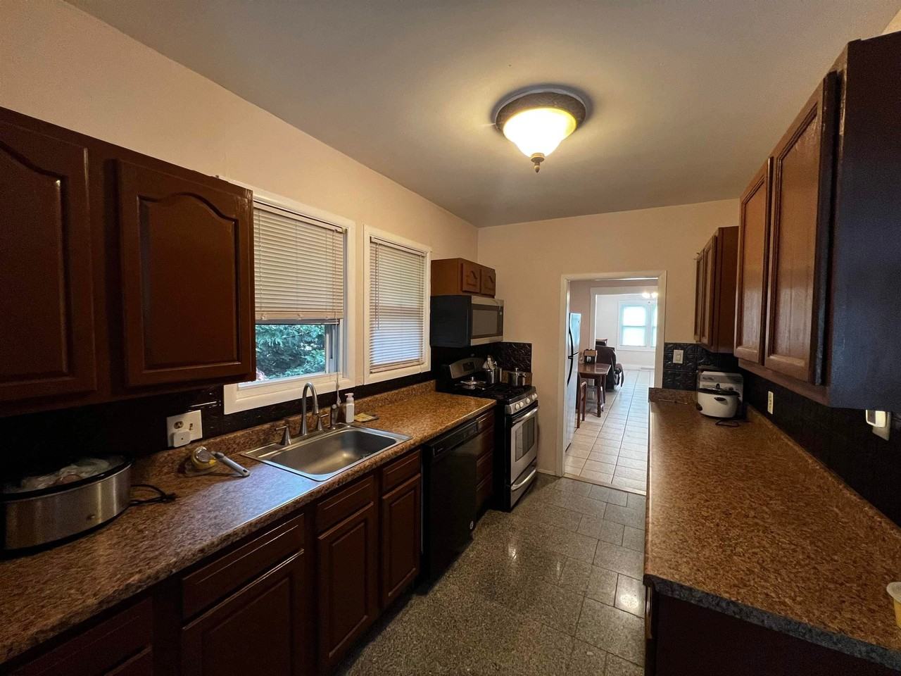 12 E Mulberry Ave - Photo 5 of 17