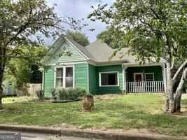 featured image of 495 Ruth St