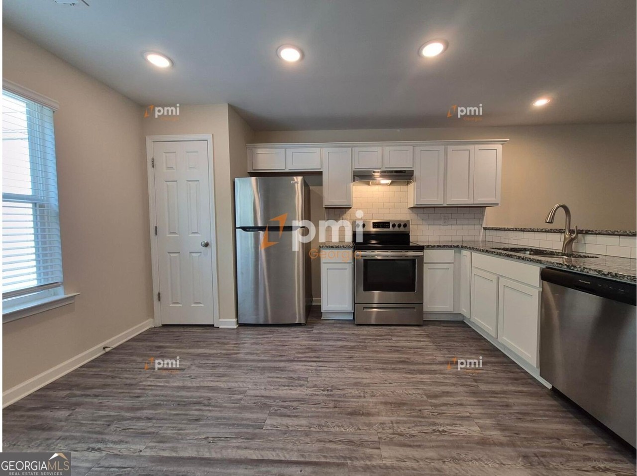4438 Pinscher St - Photo 2 of 13