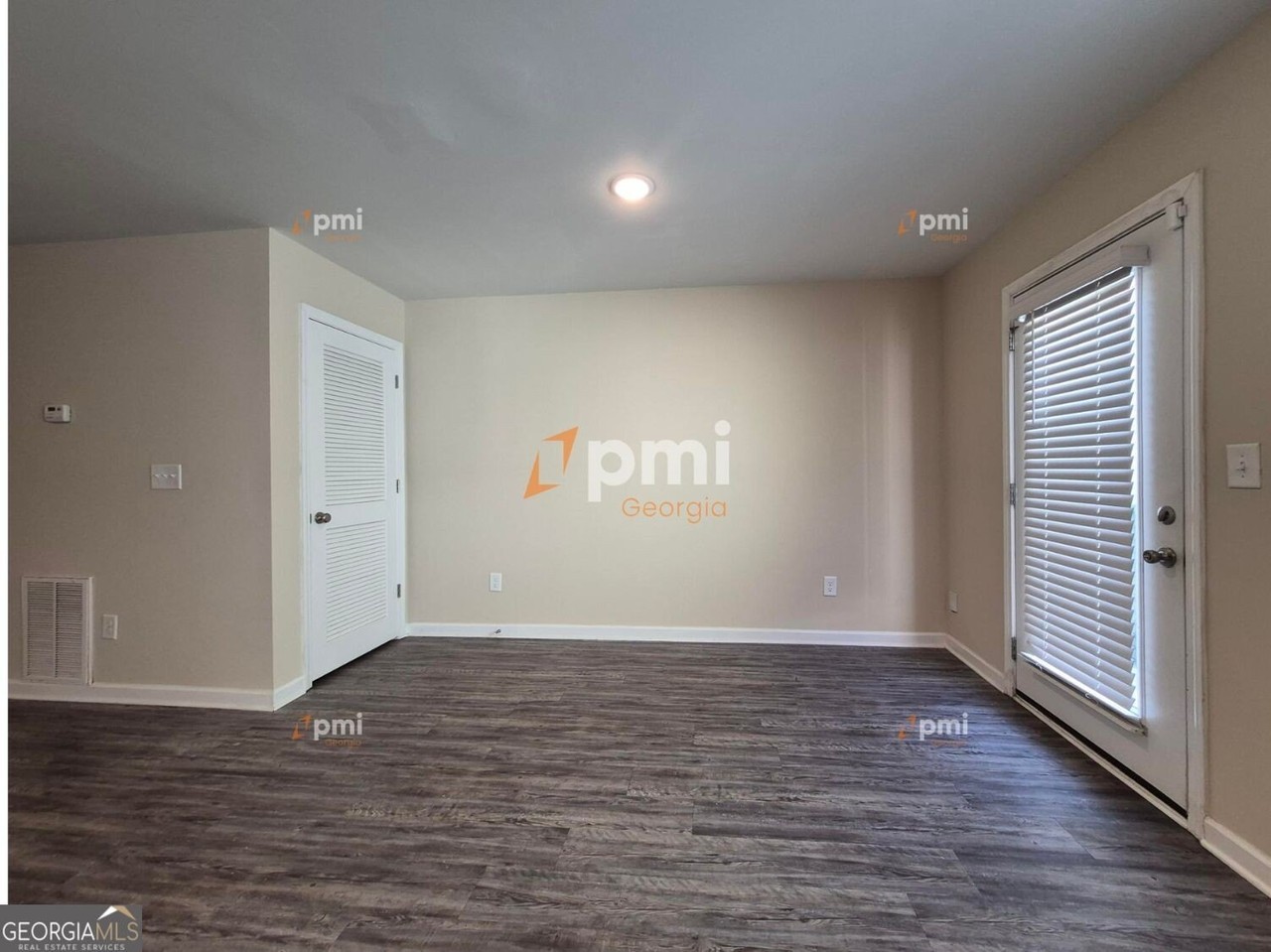 4438 Pinscher St - Photo 3 of 13