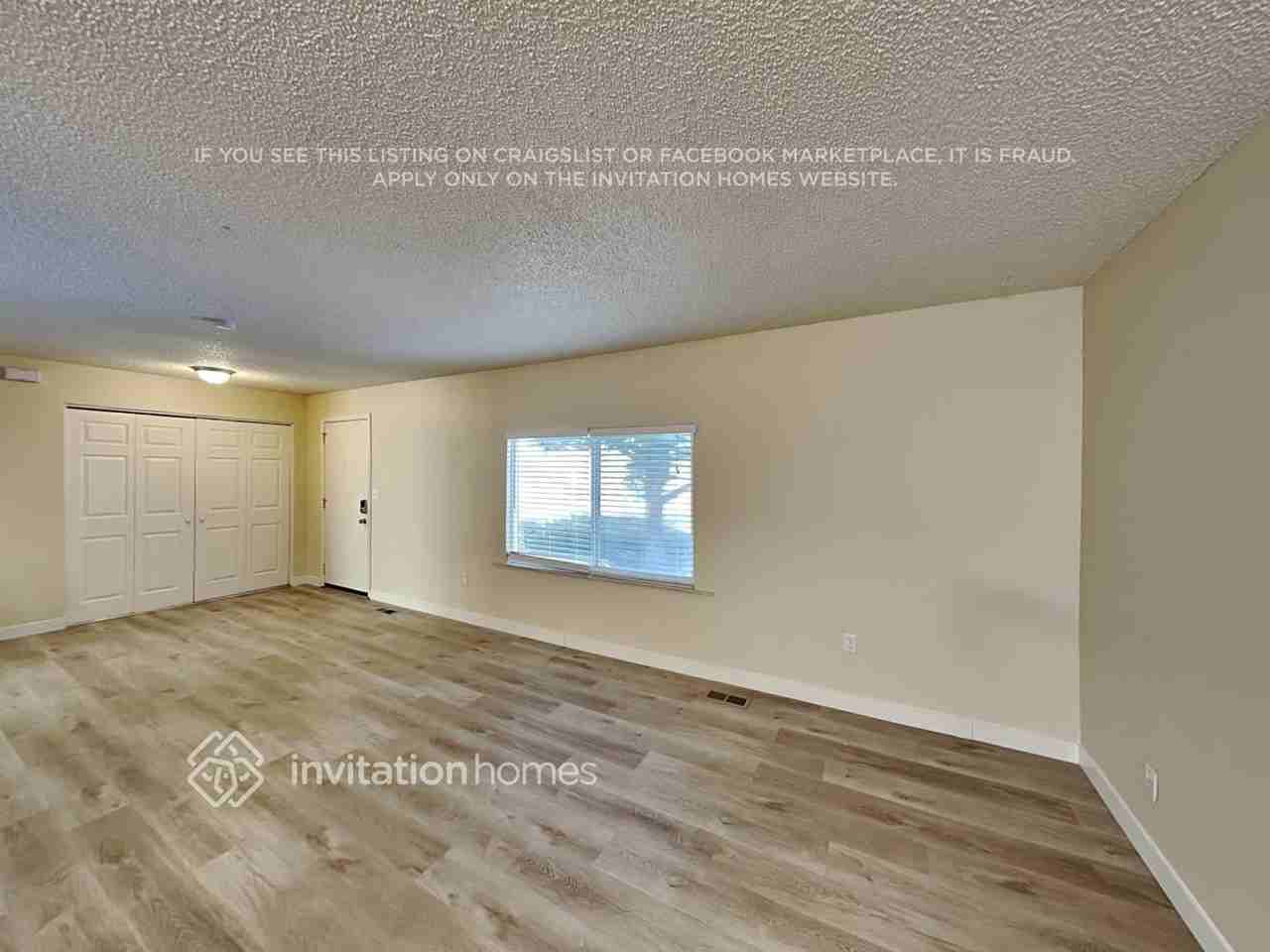 16524 E Floyd Ave - Photo 6 of 28