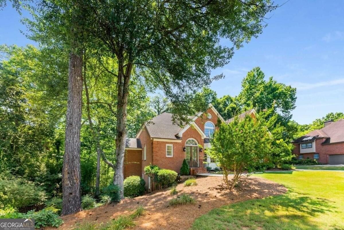 5135 Falcon Chase Ln - Photo 4 of 50