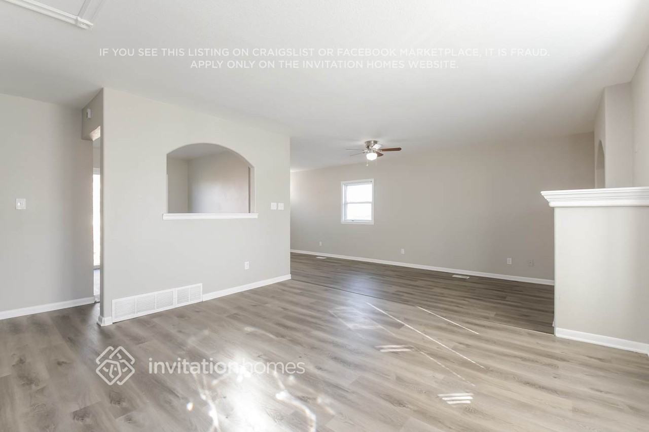 3535 E 123rd Ave - Photo 2 of 15