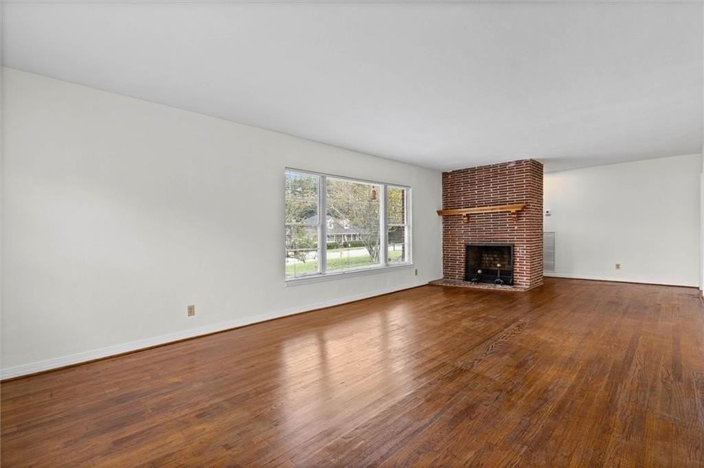 282 Jackson Blvd - Photo 3 of 21