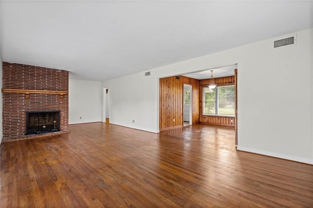 282 Jackson Blvd - Photo 4 of 21