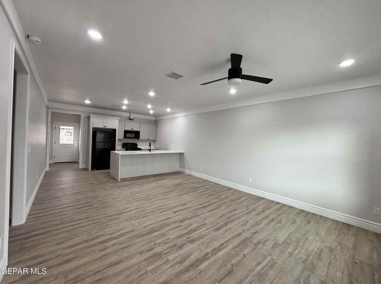 10371 Manzana Rd #A - Photo 2 of 24