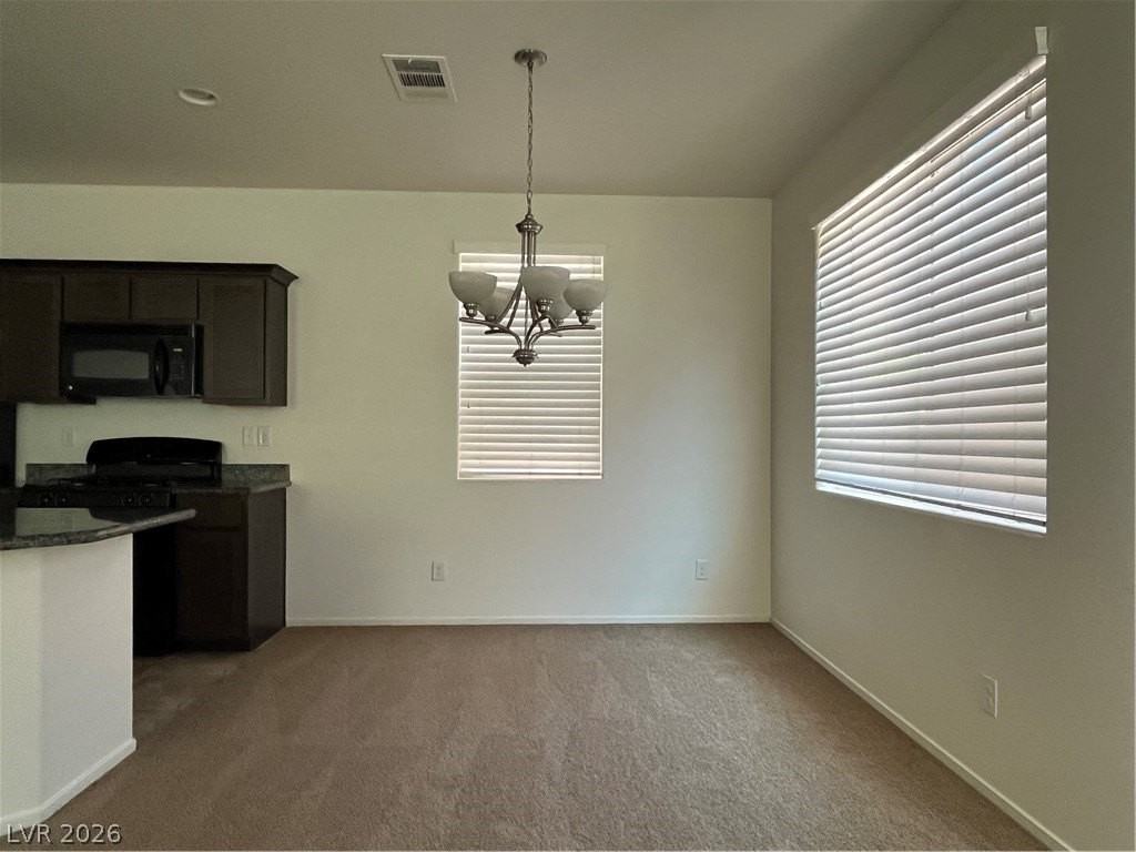 6202 Yankee Spring St - Photo 3 of 18