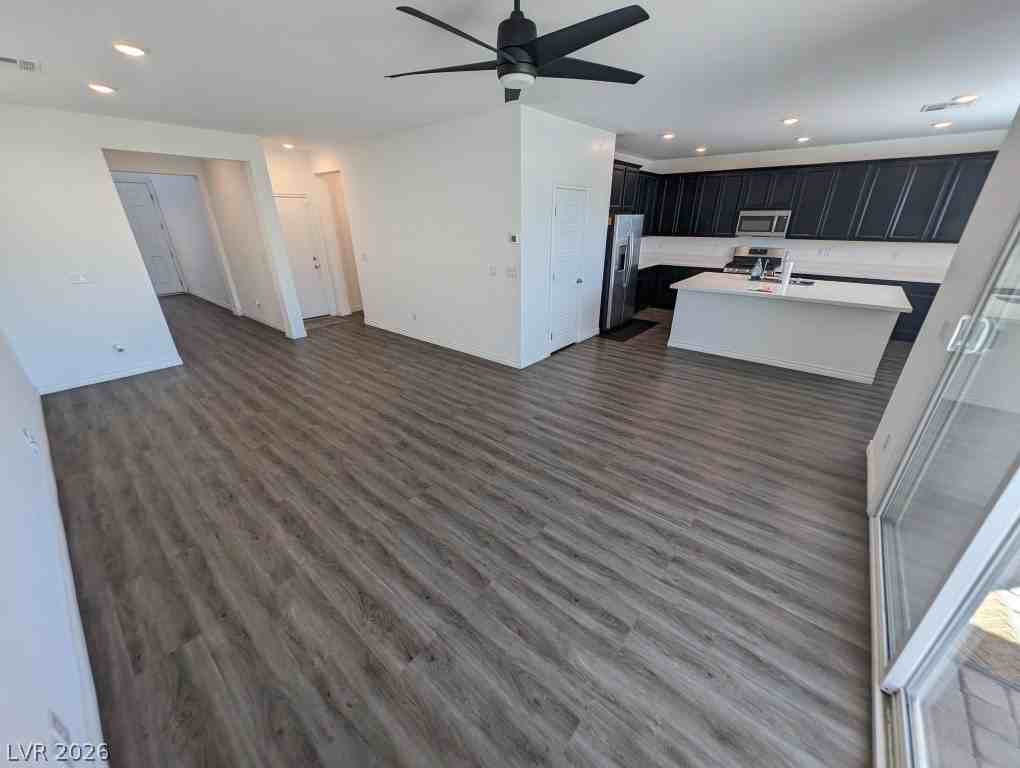 3009 Moulin Heights St - Photo 5 of 28