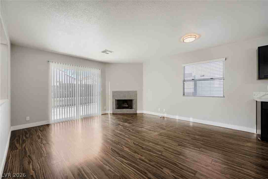 8215 Mt Brodie Cir - Photo 5 of 22