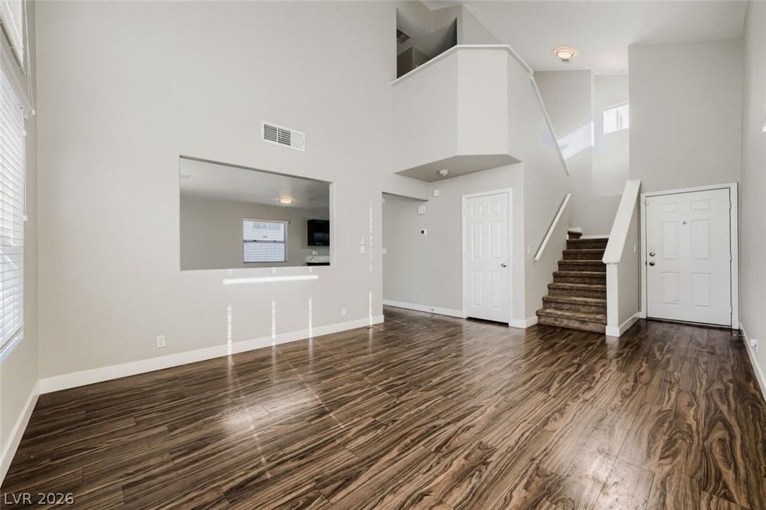 8215 Mt Brodie Cir - Photo 6 of 22