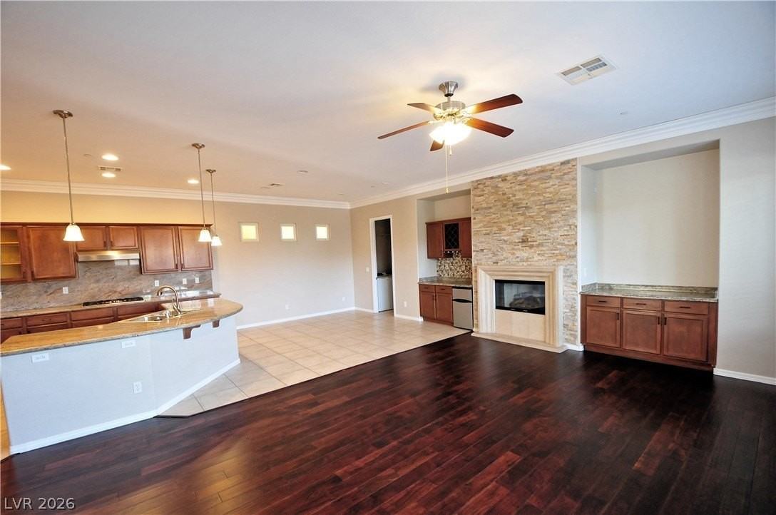 1861 Montefiore Walk - Photo 5 of 19