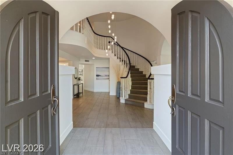 2233 Versailles Ct - Photo 5 of 30